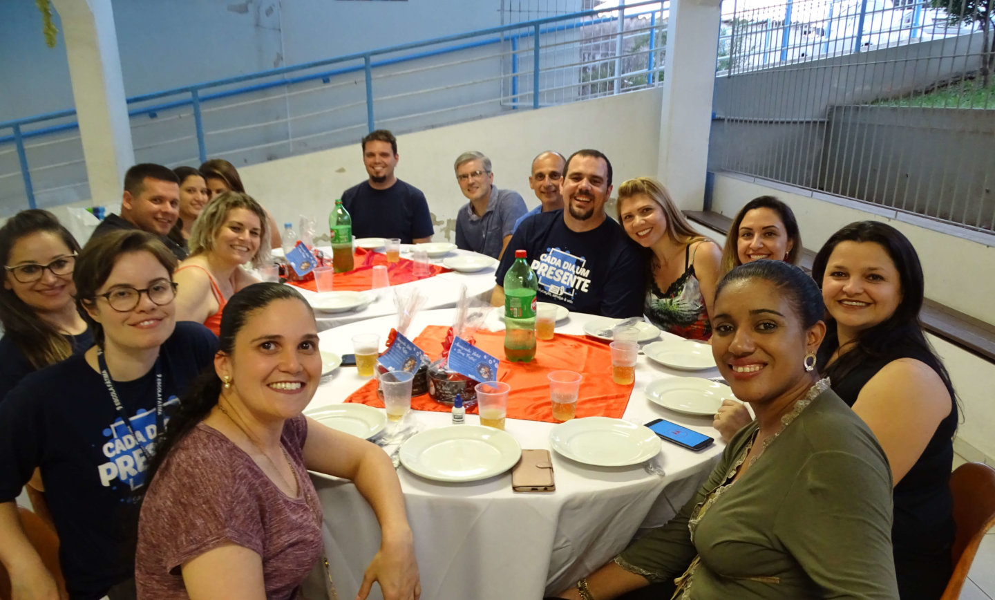 Celebração de Natal com os(as) educadores(as)